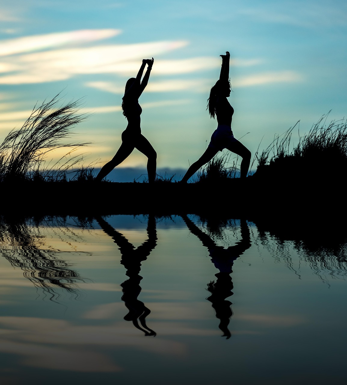 about-05 women, yoga, silhouettes, water, reflection, mirroring, water reflection, pose, posing, yoga pose, meditation, stretching, wellness, well-being, exercise, adults, nature, asia, girls, morning, outdoors, pair, people, stance, sunrise, sunset